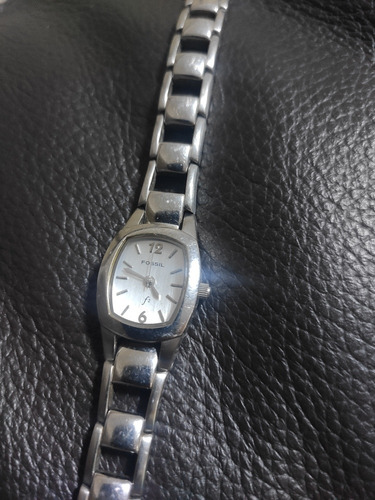 Reloj Fossil Para Dama (Usado)