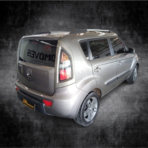 Imagem 4 de 15 de Kia Soul 1.6 2011 Completo