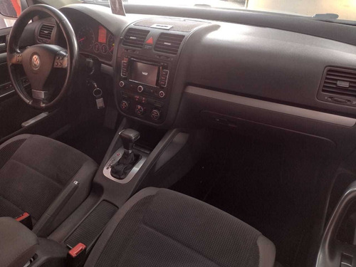 Imagem 8 de 8 de Volkswagen Jetta 2008 2.5 4p
