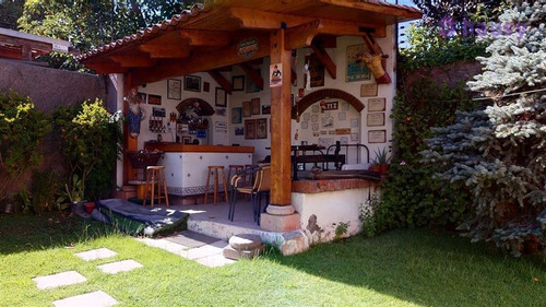Casa En Venta De 3 Dorm. En La Reina