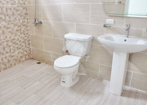 Imagen 6 de 13 de Casa De Venta En Los Molinos, Santiago.