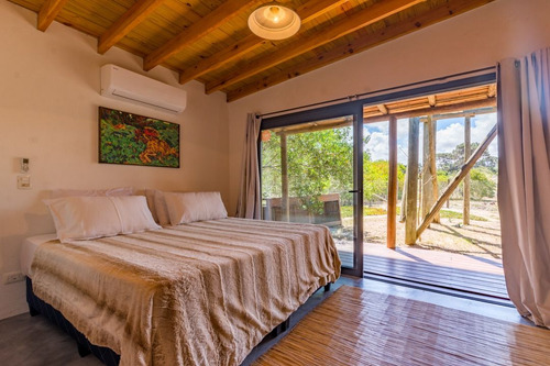 Petit Hotel En Arena De Jose Ignacio (ref: Atm-6839)
