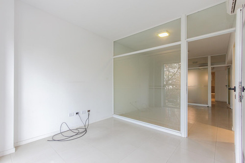 Venta Oficina 2 Ambientes Saavedra