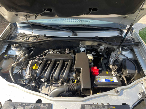 Imagen 12 de 12 de Renault Duster 2015 1.6 Ph2 4x2 Privilege 110cv