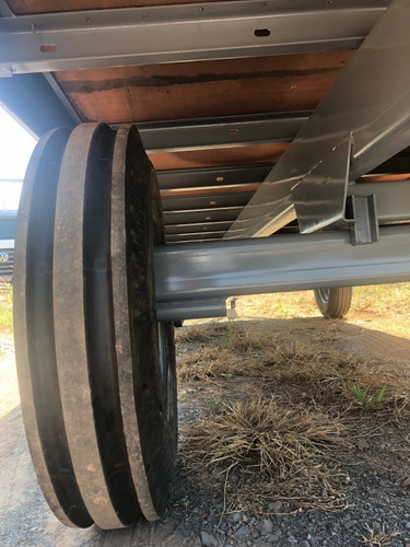 Imagem 11 de 14 de Carreta Agrícola Facchini 6 Toneladas