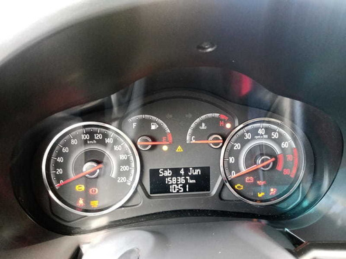 Imagem 11 de 14 de Fiat Grand Siena 1.4 Mpi Attractive 8v Flex 2019