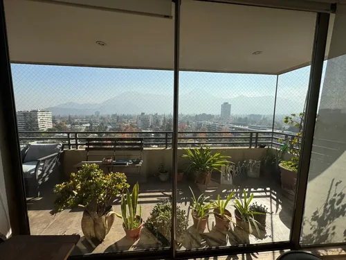 Departamento En Arriendo De 4 Dorm. En Vitacura