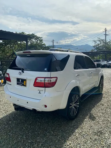 Toyota Fortuner 2.7l 4x2