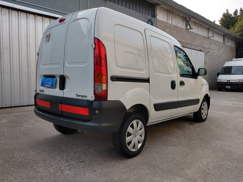 Imagen 8 de 14 de Renault Kangoo Confort Furgon 1.6n M/t