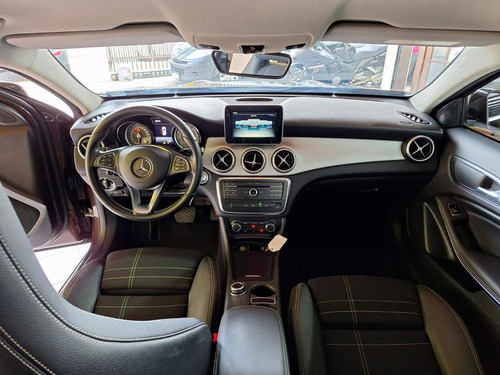 Mercedes-Benz Classe GLA Gla 200 Ff