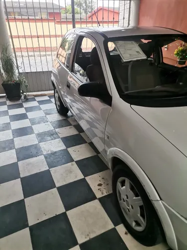 Chevrolet Chevy 1.6 3p Paq D Mt