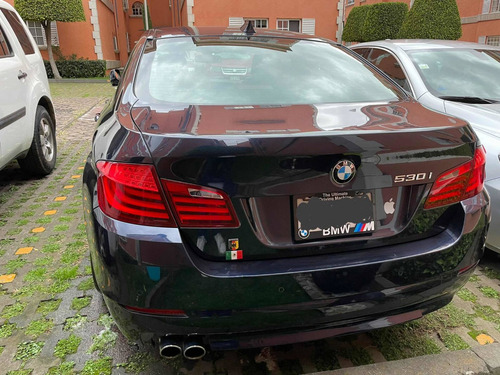 Imagen 9 de 11 de Bmw Serie 5 2012 530i Top Line