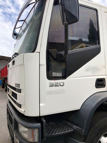 Iveco Cavallino 320 2009 Enganchado Con Semi Bi-vuelco 2014