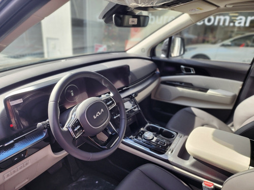 Imagen 13 de 25 de Kia Carnival 2023 2.2 Crdi Premium Avn