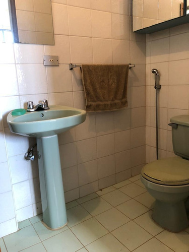 Venta De Cómoda Y Amplia Casa, Vía Curiepe A 10 Min De Flamingo, Hacienda Mondragón, Higuerote