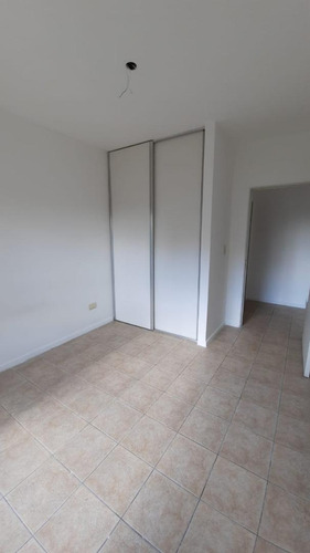 Imagen 11 de 22 de Depto 2 Ambientes Con Balcon, 40mtrs