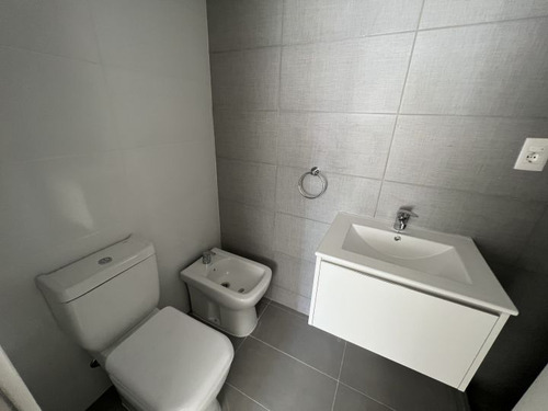 Imagen 6 de 12 de Venta De Monoambiente En Level 2, Cordón
