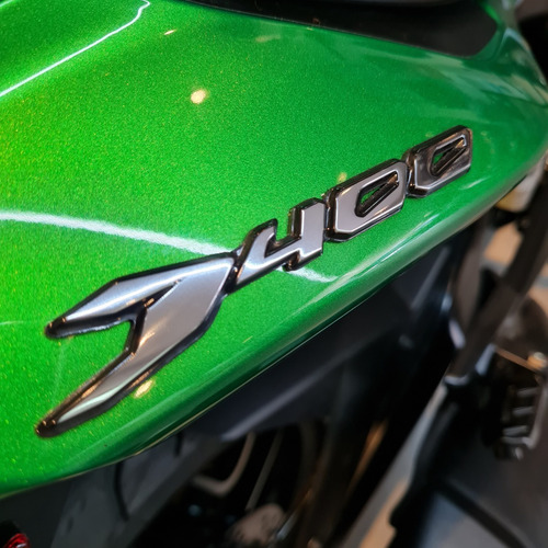 Imagen 14 de 22 de Bajaj Dominar 400 Ug - Dunlop Serie En Stock - Jp Motos