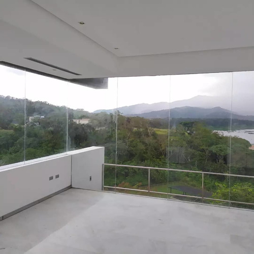 Imagen 7 de 13 de Espectacular Quinta En Terrazas Del Country Guataparo Plc-lm