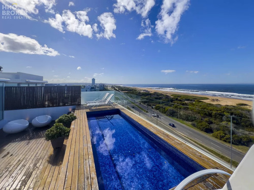 Penthouse En Venta Y Alquiler. Villa Brava 2. Punta Del Este. Playa Brava.