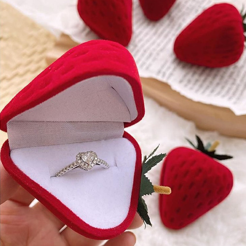 Imagen 7 de 7 de Caja Para Joyería Anillo Regalo Fresa - Adcesorios