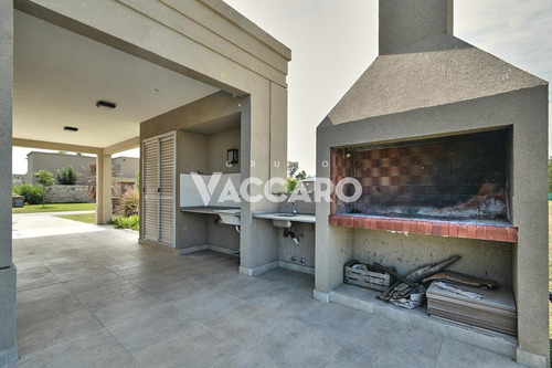 Casa Venta Prados Del Oeste Moreno