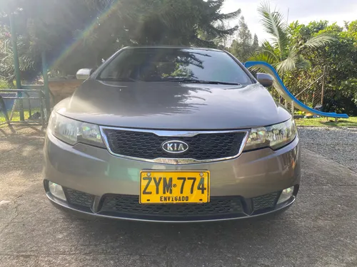 Kia Cerato Forte 2014 Triptonico 1.6cc 118.000kms