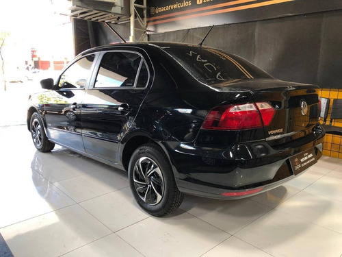 Volkswagen Voyage 1.6 Mi 8v Flex 4p Manual