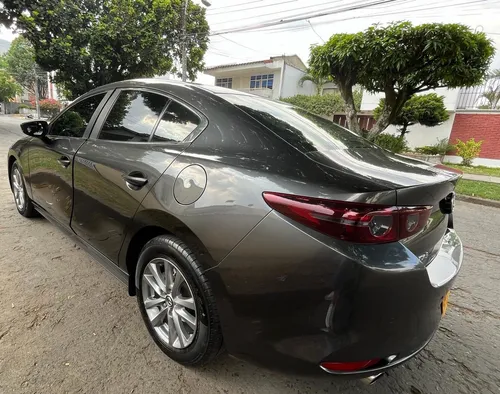 Mazda 3 2.0 Touring At