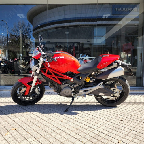 Imagen 2 de 16 de Ducati Monster 696 Color Rojo Año 2013 Rosario Marrocchi