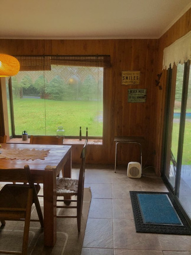 Venta De Exclusiva Casa En Fundo El Sol, Pucón