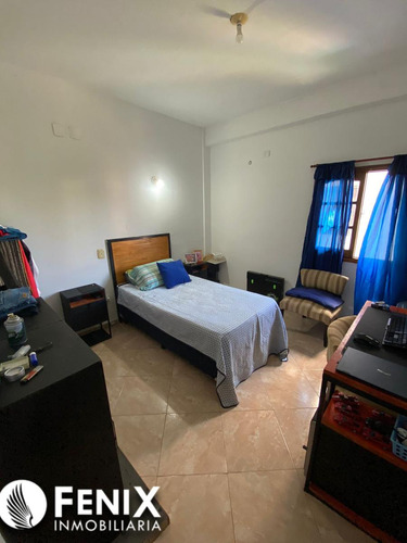 Df685 - Depto 2° Piso En Venta Z/ Maipu Y Costanera
