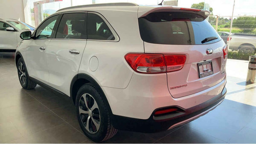 Imagen 3 de 15 de Kia Sorento 2017 5p Ex, V6, Ta, Piel, 7 Pas., Ra-18