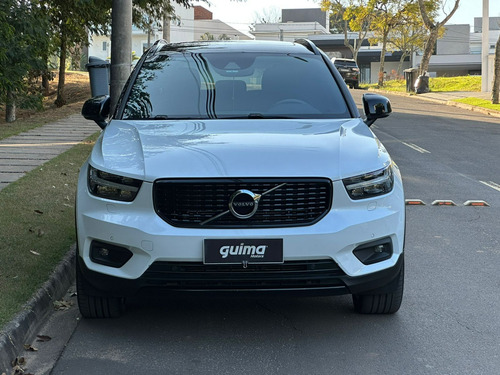 Volvo XC40 1.5 T5 RECHARGE R-DESIGN GEARTRONIC