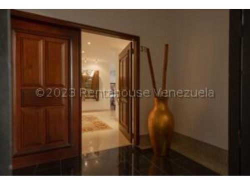 #23-20327 Exclusivo Apartamento En Colinas Del Tamanaco
