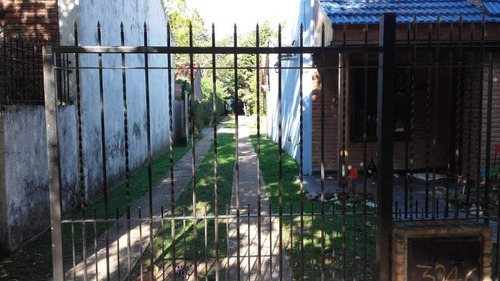 Imagen 8 de 10 de Chalet En Venta En Castelar Sur