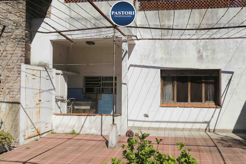 Imagen 25 de 26 de Venta Urgente Ph Tipo Casa En Pb. Con Jardín Y Cochera!!!