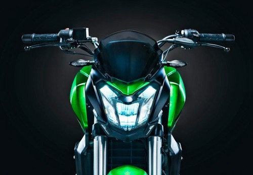 Imagen 11 de 25 de Bajaj Dominar D400 Ug Flores