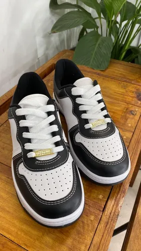 Tenis vizzano furadinho sales