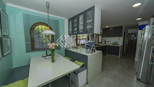 Casa Vende/jardin La Dehesa