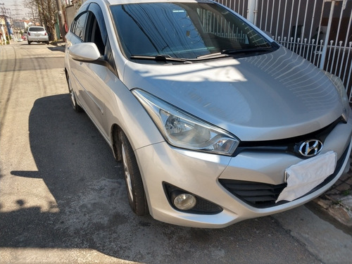 Hyundai Sedã