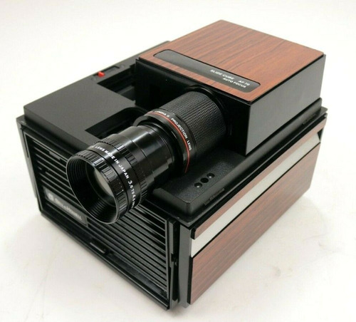 Proyector Vintage Bell & Howell Af70 Auto Focus 35mm Cube