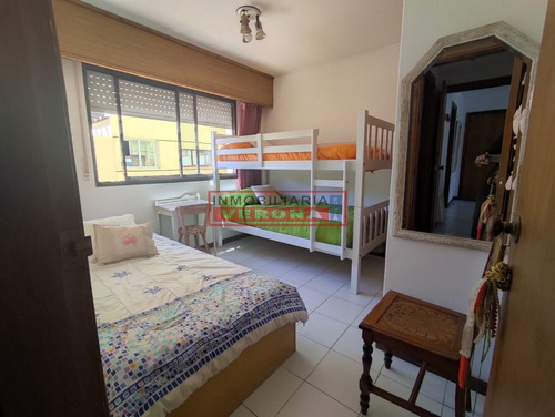 Imagen 17 de 27 de Apartamento En Venta 2 Dormitorios, Frente A Playa El Emir
