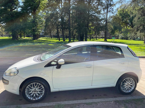 Fiat Punto 1.6 Essence 2014