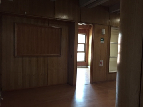 Imagen 3 de 27 de Oficina 144 M2 Terminaciones En Madera 4 Privados