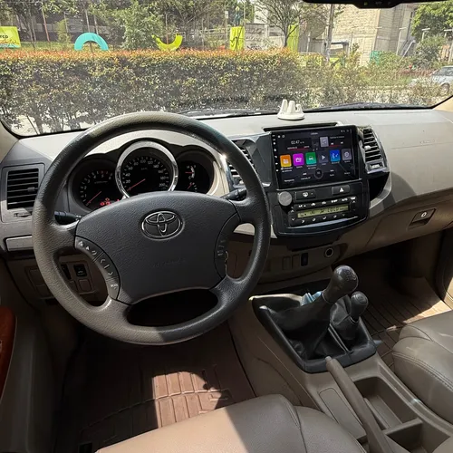 Toyota Fortuner 3.0 Sr5