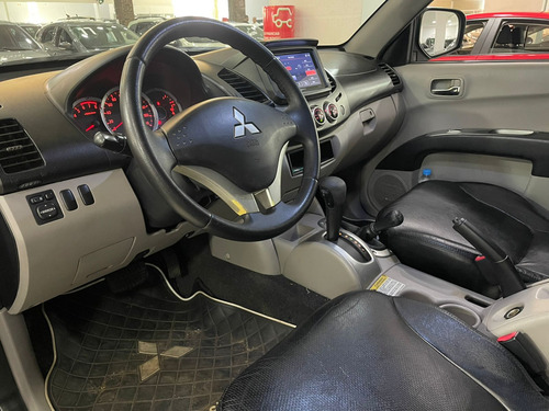 Mitsubishi L200 3.5 Triton Hpe Flex Cab. Dupla 4x4 Aut. 4p