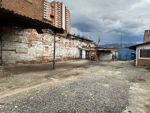Local En Arriendo En Naranjal. Cod A776165
