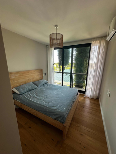 Apartamento En Edificio Nuevo. 2 Dormitorios Con Balcón
