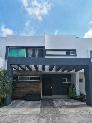 Imagen 1 de 14 de Oportunidad Hermosa Casa En Venta En Palmaris Con Alberca